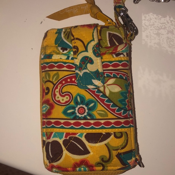 Vera Bradley Rislet - Picture 2 of 3